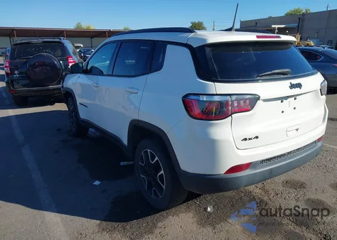 2019 Jeep Compass Upland Edition 4X4 из США, поврежденный, VIN 3C4NJDAB9KT807942